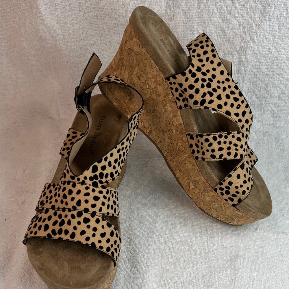 Pierre Dumas Black and Tan Wedge Sandals